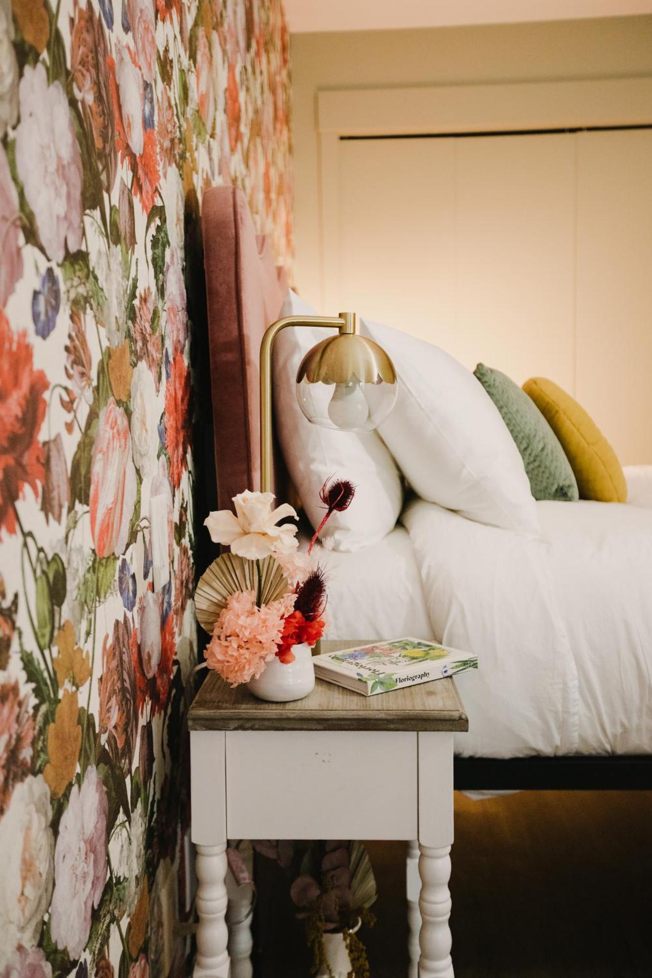 The Garden Room At Waddington Flats 빅토리아 외부 사진